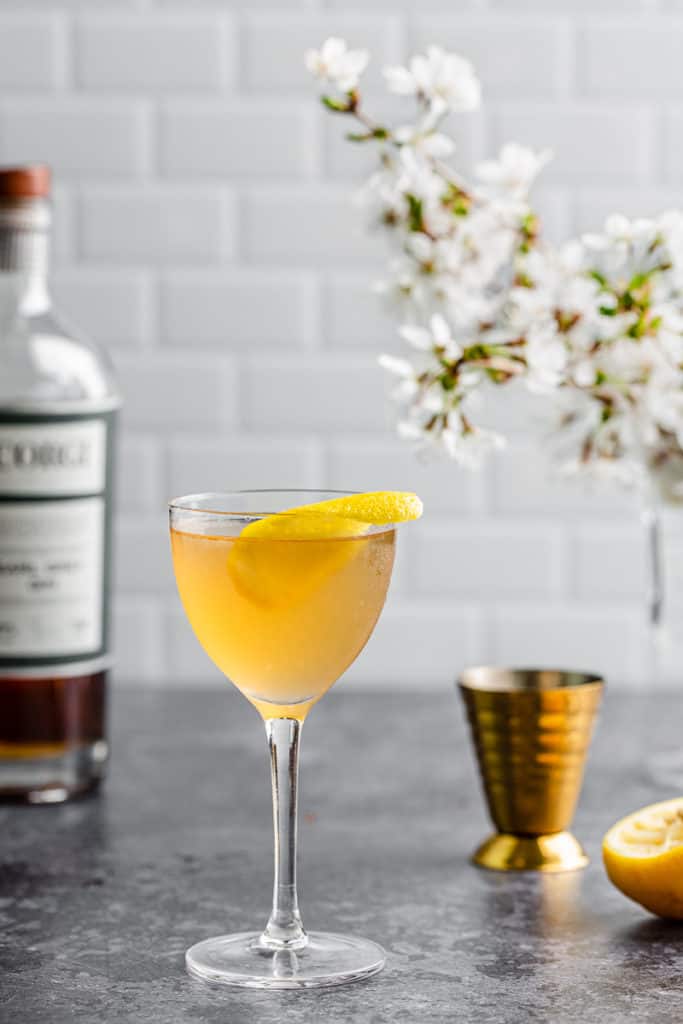 Earl Grey Gin Cocktail