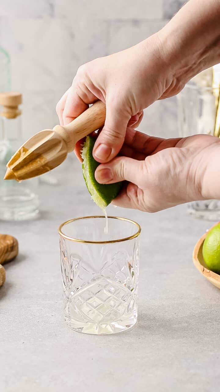 Ginger Beer Bitters Mocktail with Blueberries