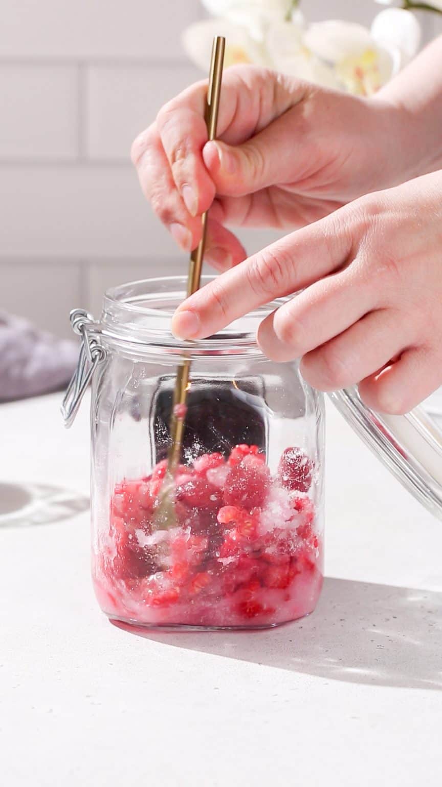 Charming Raspberry Raspberry Syrup for Cocktails